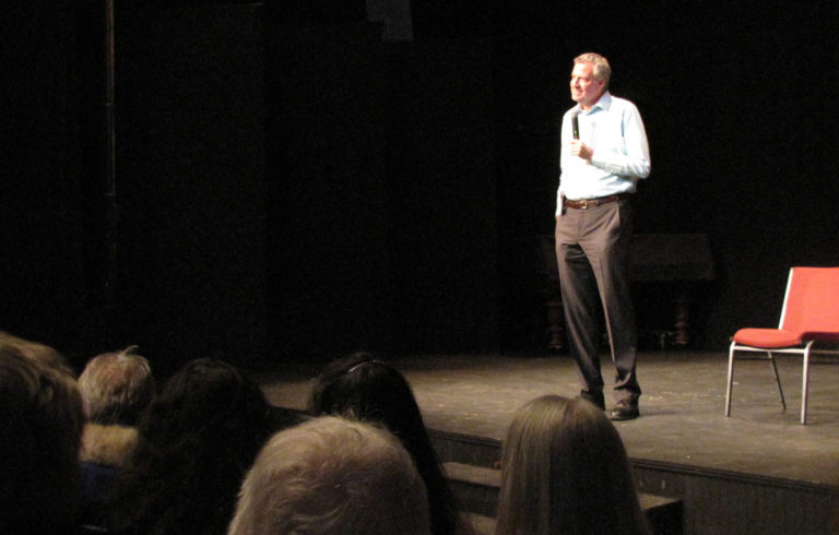 New York City Mayor Bill de Blasio spoke at the Eastport Arts Center on Jan. 13