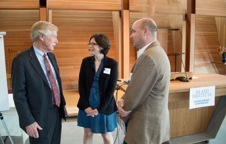 Senator King speaks with Suzanne MacDonald and Island Institute President Rob Snyder at the 2015 Island Energy Conference
