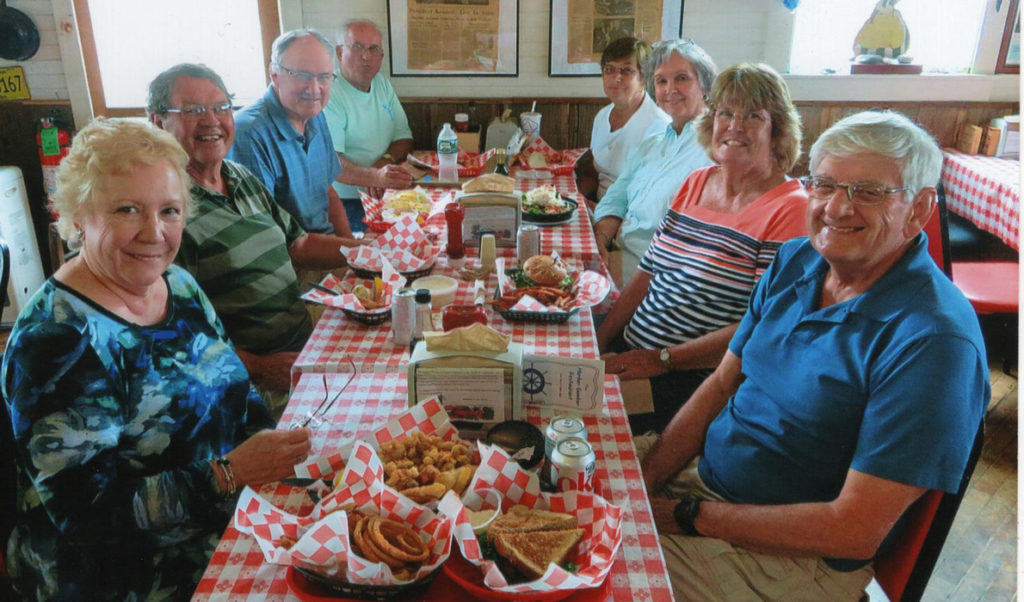 A final meal at the Harbor Gawker.