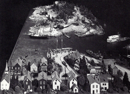 A model depicts Stonington’s granite industry past. PHOTO: COURTESY DEER ISLE HISTORICAL SOCIETY