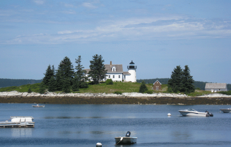 Lighthouse off Little Deer Isle