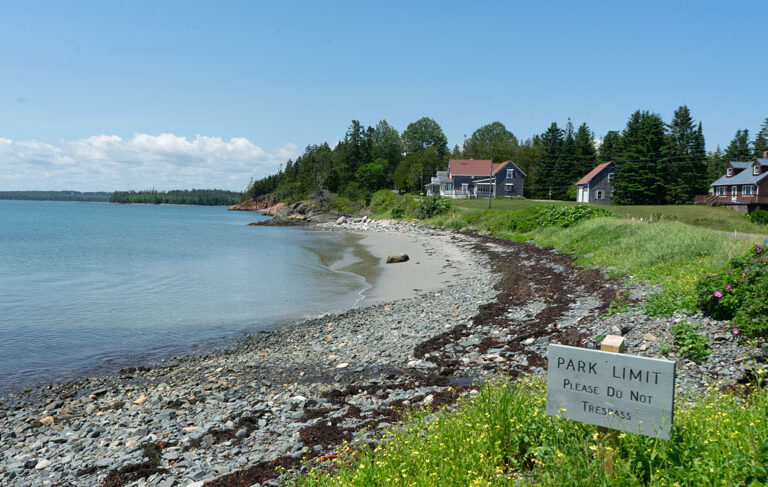 A sign warns visitors away from the shore in Roque Bluffs. FILE PHOTO: TOM GROENING