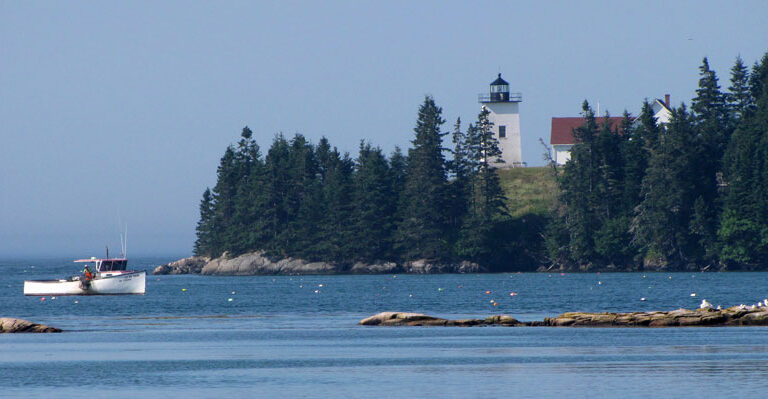 A summer scene on Swan's Island. FILE PHOTO: TOM GROENING